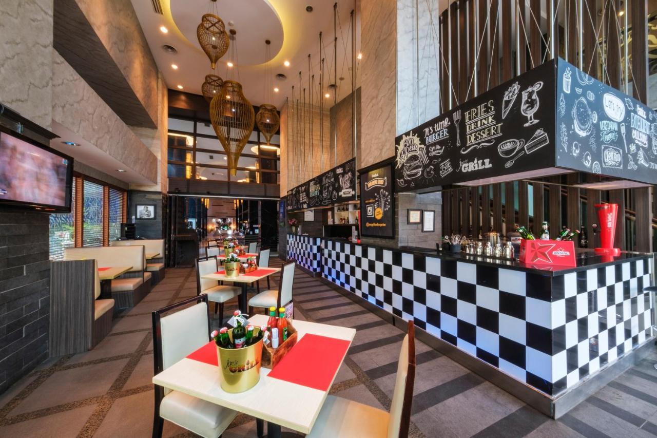 Swiss-Belhotel Mangga Besar Jakarta Exterior photo