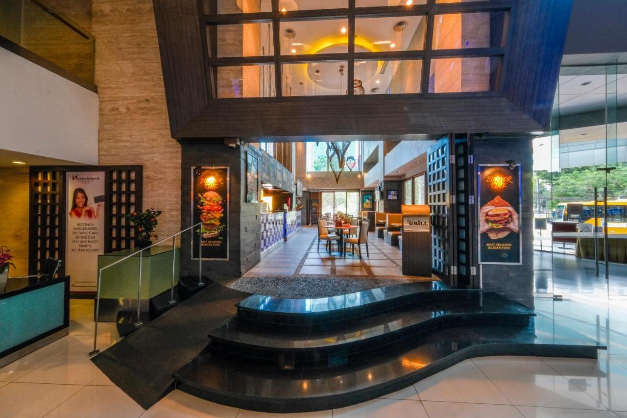 Swiss-Belhotel Mangga Besar Jakarta Exterior photo