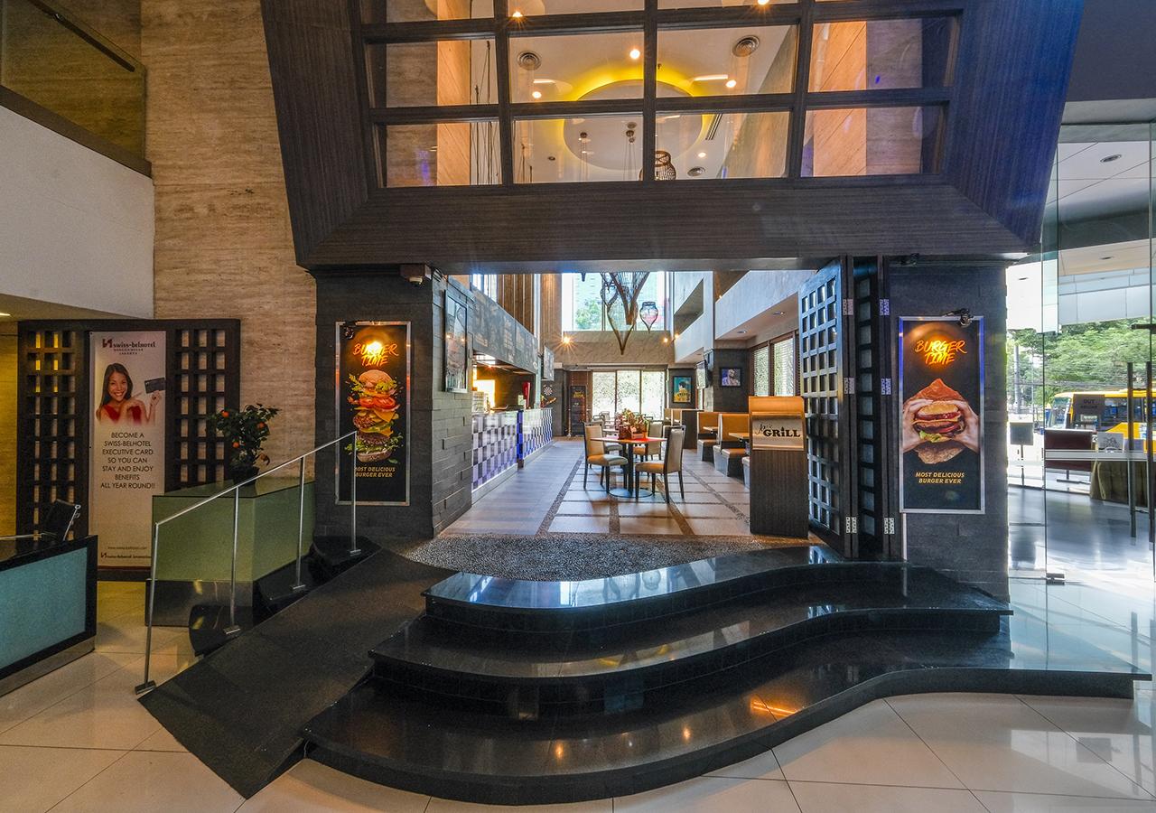 Swiss-Belhotel Mangga Besar Jakarta Exterior photo