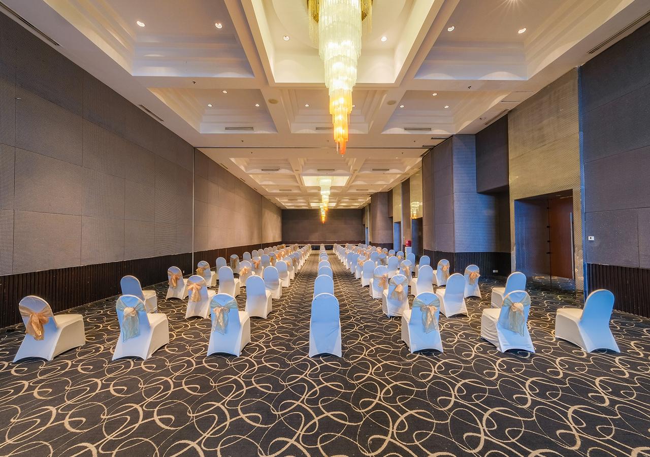 Swiss-Belhotel Mangga Besar Jakarta Exterior photo